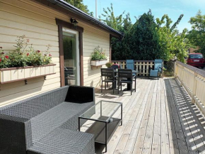 Small cottage in the heart of Hollviken
